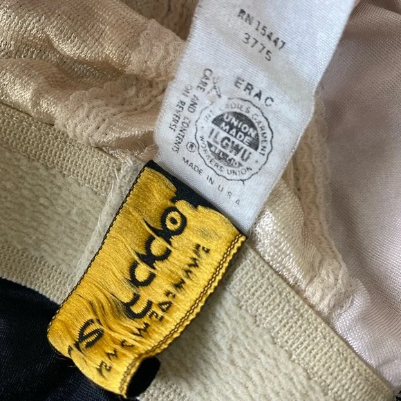 Vintage Black One Piece Swimsuit - Picture 8 of 9